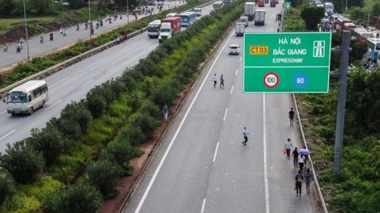 Phát triển hệ thống cao tốc, hoàn thiện hạ tầng giao thông góp phần hiện thực mục tiêu tăng trưởng