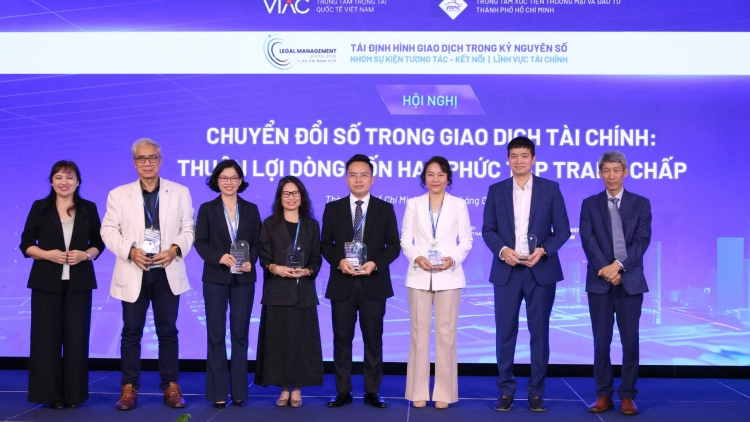 Giao dịch tài chính số, doanh nghiệp làm gì để không sập bẫy rủi ro công nghệ?