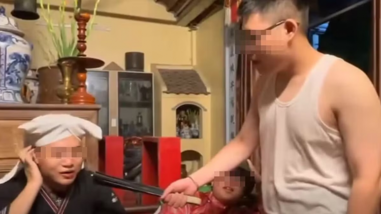 Ranh giới mong manh giữa hài hước và phản cảm