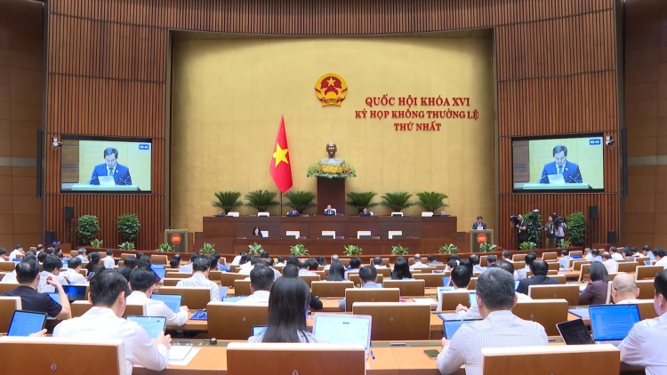 Đại biểu Quốc hội đồng tình với chủ trương thành lập hai thành phố Bắc Ninh và Quảng Ninh