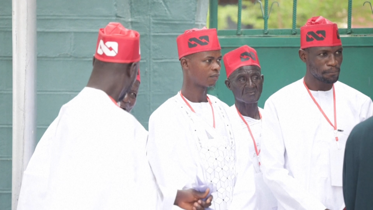 Nigeria tổ chức đám cưới tập thể cho 1.500 cặp đôi có hoàn cảnh khó khăn