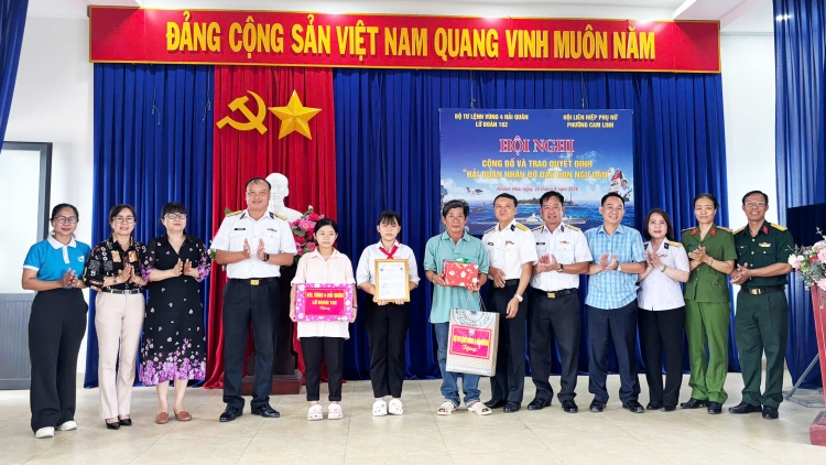 Lữ đoàn 162 nhận đỡ đầu, tiếp sức con ngư dân