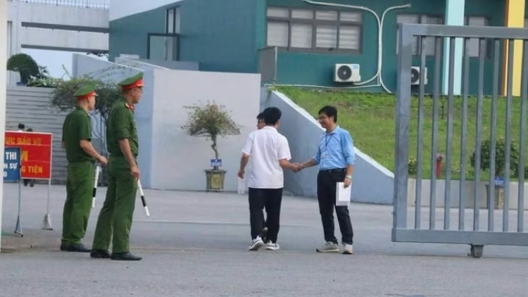 Bản tin 15h 15/8/2026