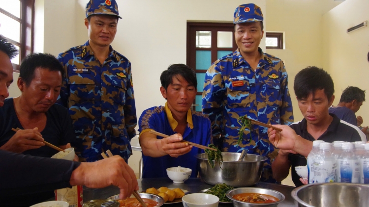 Trường Sa – điểm tựa của ngư dân giữa trùng khơi