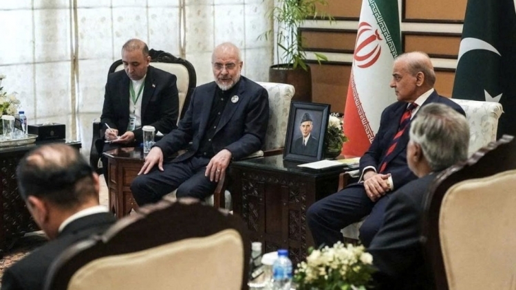 Iran bác bỏ đang đàm phán với Mỹ
