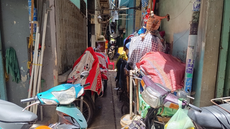 Nhọc nhằn nơi khu ổ chuột chợ Gà - chợ Gạo, TP.HCM