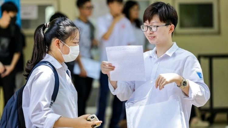 Thời sự 18h 11/8/2026: Bộ Giáo dục và Đào tạo bác thông tin Lịch sử là môn tự chọn ở THPT