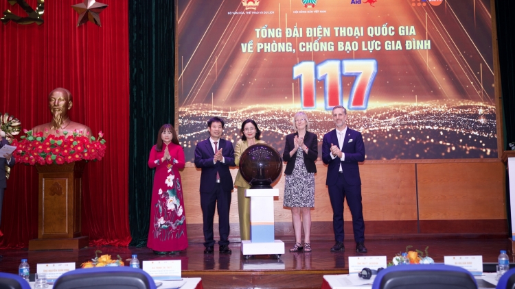 Ứng dụng công nghệ, hỗ trợ người bị bạo lực gia đình