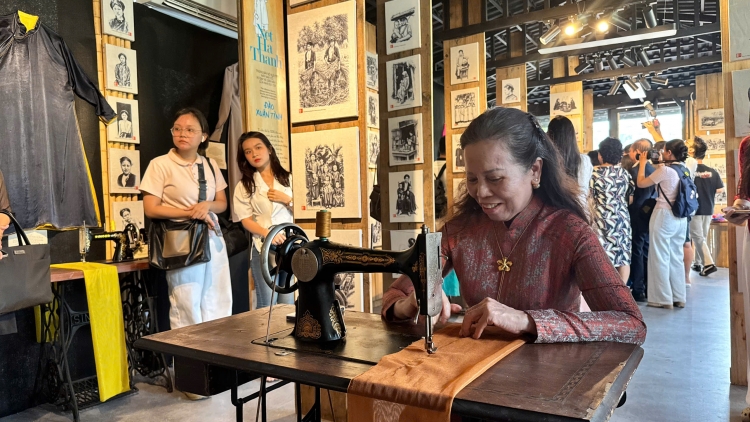 “Nét Hà thành” – Từ tà áo dài đến ký ức Hà Nội xưa