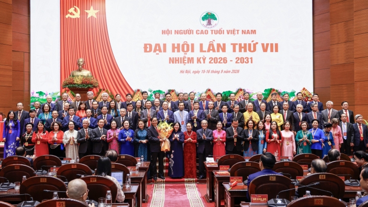 Bà Bùi Thị Minh Hoài: Chuyển mạnh tư duy, để người cao tuổi trở thành chủ thể tham gia phát triển