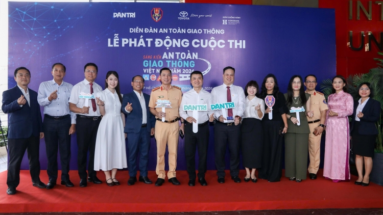 Sinh viên hào hứng với cuộc thi Sáng kiến An toàn giao thông Việt Nam 2026