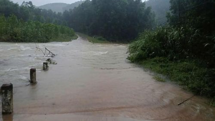 Đề nghị 13 tỉnh, thành ứng phó đợt mưa lớn gần 500 mm