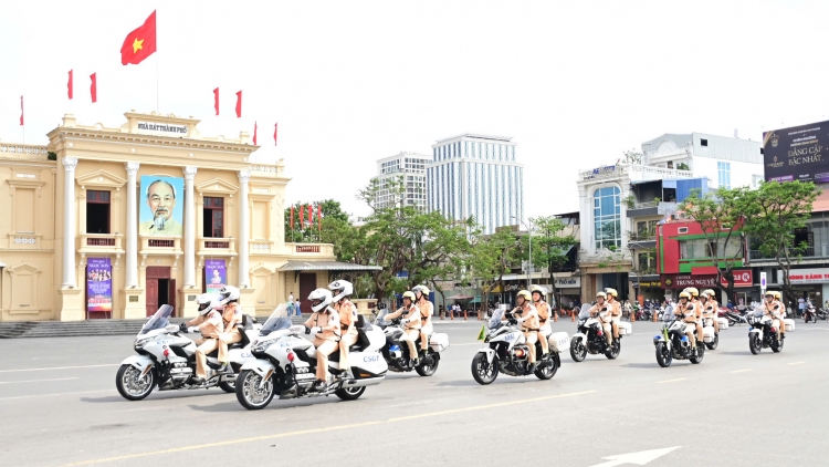 Hải Phòng giữ nhịp giao thông trong những ngày cao điểm.	