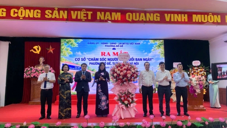 Phường Bồ Đề triển khai mô hình chăm sóc người cao tuổi ban ngày
