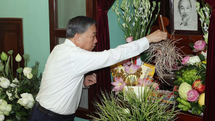 Thời sự 12h 2/9/2026: Tổng Bí thư, Chủ tịch nước Tô Lâm dâng hương tưởng niệm Chủ tịch Hồ Chí Minh