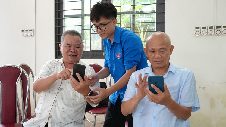 Cao Bằng đưa chuyển đổi số đến từng nhà