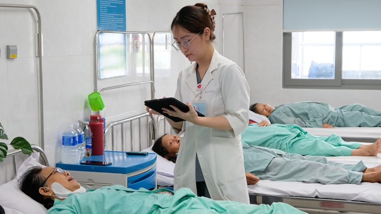 Đà Nẵng: Chuyển đổi số hướng đến Bệnh viện không giấy tờ