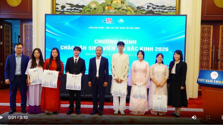 “Đột phá 57 - Kết nối 23” – Đưa Nghị quyết chiến lược đến tân sinh viên Việt Nam tại Bắc Kinh
