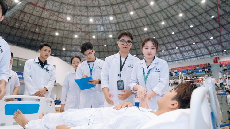 Từ kiến thức đến thực hành: Luyện rèn để phục vụ người bệnh