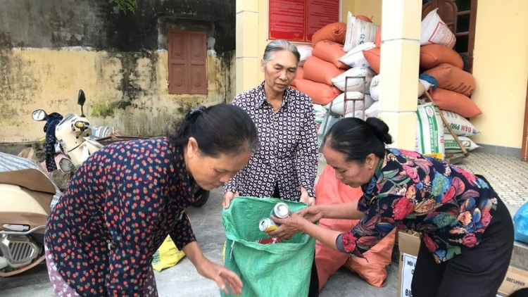 Biến rác thải thành tiền, cách làm hay của phụ nữ vùng cao Thái Nguyên