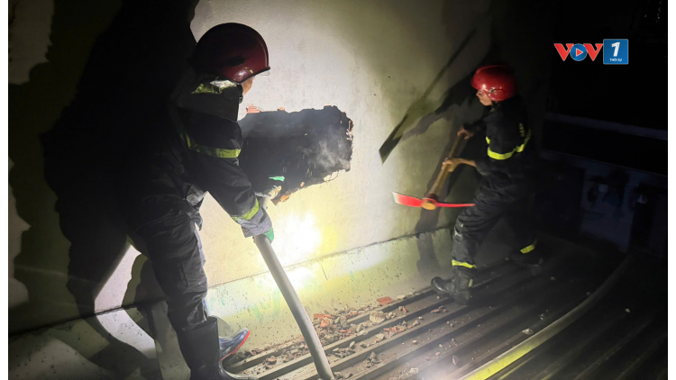 Cháy nhà dân ở TP.HCM lúc rạng sáng, 2 phụ nữ tử vong, 5 người bị thương