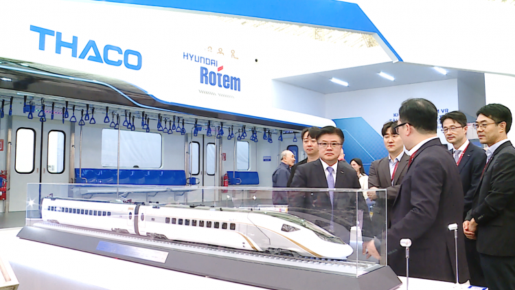 Hyundai Rotem bắt tay THACO - Cam kết đưa công nghệ đường sắt tiên tiến thế giới về Việt Nam