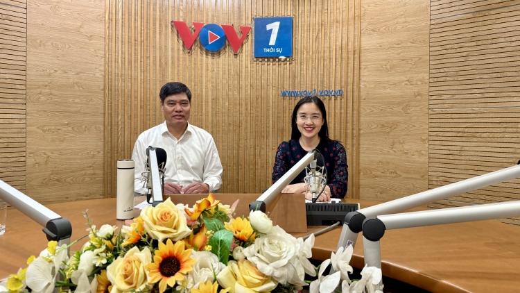 Quyền lực và trách nhiệm; nói đi đôi với làm; dám nghĩ, dám làm, dám chịu trách nhiệm