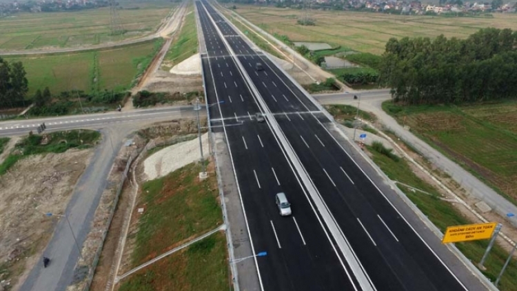 Thu hút đầu tư mở rộng cao tốc Bắc-Nam quy mô lớn (12/10/2026)
