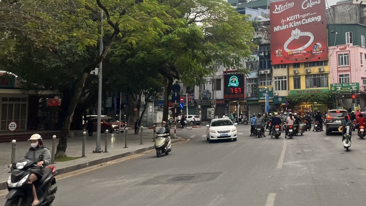 Dự báo thời tiết ngày 21/10/2026: Bắc Bộ mưa vài nơi, Trung Bộ và Nam Bộ chiều tối có dông
