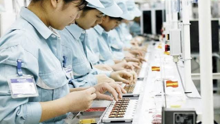 Thời sự 21h30 26/10/2026: Việt Nam thu hút dòng vốn, tạo bước nhảy về năng suất và làm chủ công nghệ