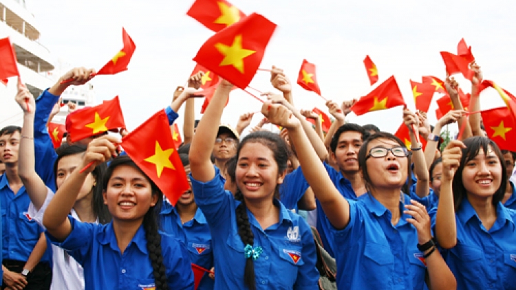 Tại sao các chính sách nhằm phát huy vai trò của thanh niên thiếu ý nghĩa? (14/1/2016)