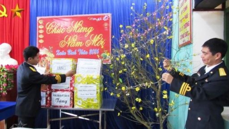 Tết sớm nơi Mắt thần canh đảo (3/2/2016)