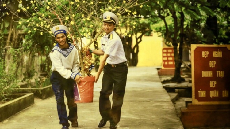 Mùa xuân và người lính đảo