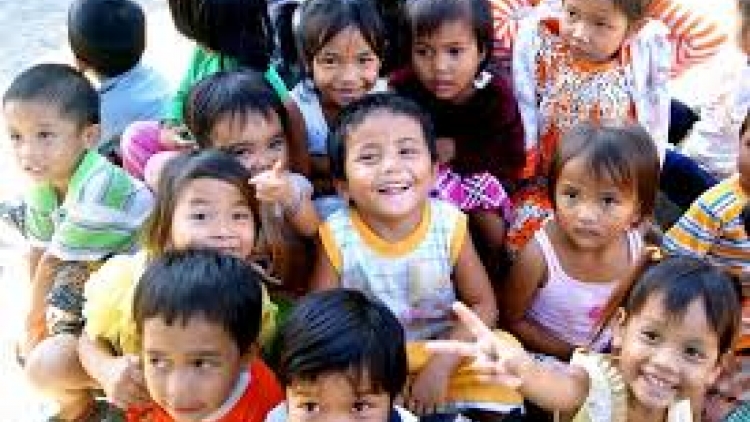 Hoàn thiện hệ thống pháp luật để đảm bảo an toàn cho trẻ em. (29/3/2016)
