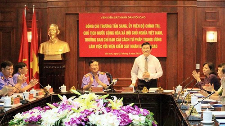 Thời sự chiều ngày 25/8/2014: Chủ tịch nước Trương Tấn Sang làm việc với Ban cán sự Đảng và lãnh đạo Tòa án nhân dân tối cao và Viện kiểm soát nhân dân tối cao về thực hiện nhiệm vụ cải cách Tư pháp