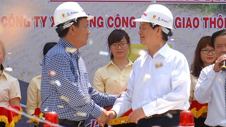 Thời sự chiều ngày 07/9/2014: Thủ tướng Nguyễn Tấn Dũng phát lệnh khởi công xây dựng tuyến đường cao tốc Thái Nguyên - Bắc Kạn.