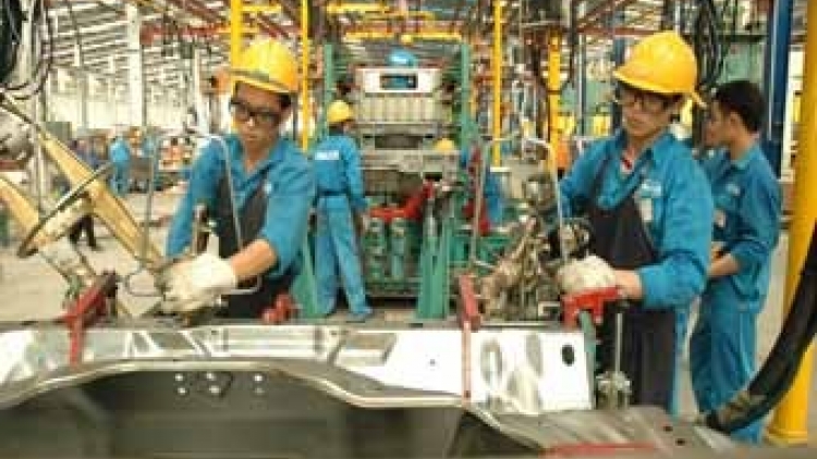 Kinh tế ngày 1/9/2014: Đồng hành cùng doanh nghiệp phát triển ngành công nghiệp hỗ trợ.