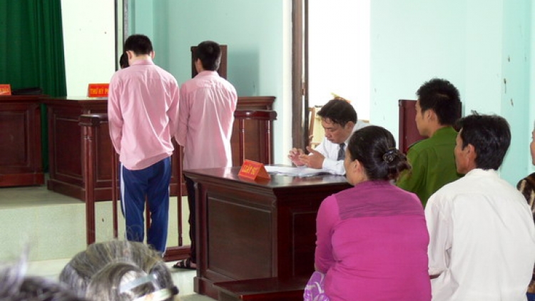 Pháp luật và đời sống ngày 31/7/2014: Cảnh báo tình trạng tội phạm trong thanh thiếu niên