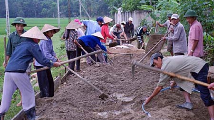 Phát huy sức dân để xây dựng nông thôn mới.