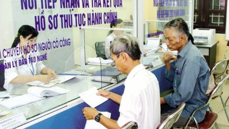 Đơn giản hóa thủ tục hành chính: Trọng tâm là chuẩn hóa và công khai.