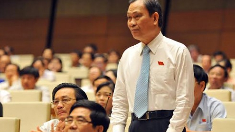 Đại biểu Quốc hội và cử tri cho rằng:  phần trả lời của Bộ trưởng, trưởng ngành còn lòng vòng, chưa đi ngay vào bản chất của vấn đề (Thời sự chiều 17/11/2015)