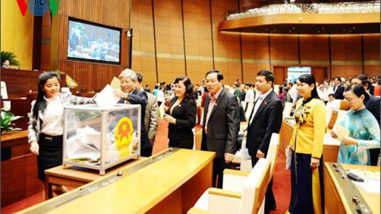 Lấy phiếu tín nhiệm - Bước tiến về dân chủ trong Đảng