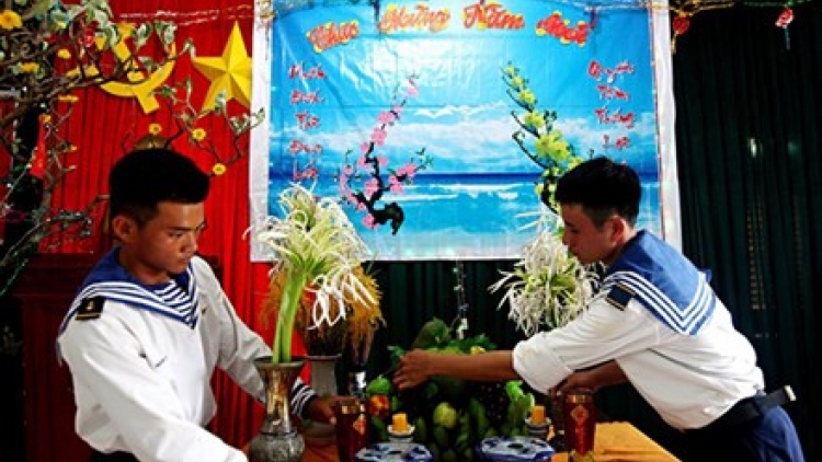 Biển đảo Việt Nam ngày 13/02/2015: Quân và dân Trường Sa vui xuân đón Tết