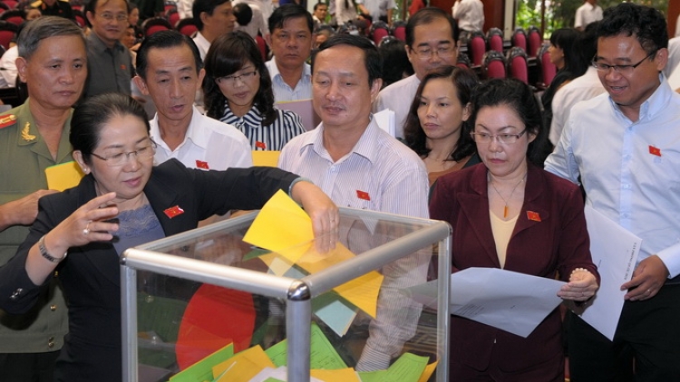 Quốc hội với cử tri ngày 17/02/2015: Lấy phiếu tín nhiệm, thực quyền của Quốc hội trong giám sát.