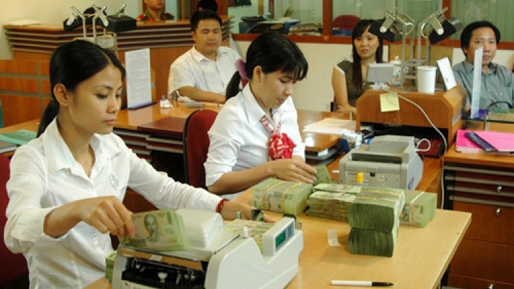 Chính phủ với người dân ngày 27/3/2015: Quyết liệt thực hiện quá trình tái cơ cấu các tổ chức tín dụng.