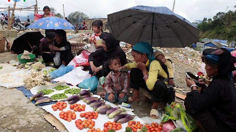 Kinh tế ngày 04/4/2015: Ngân hàng Nhà nước hỗ trợ nguồn vốn phát triển kinh tế xã hội Tây Bắc.