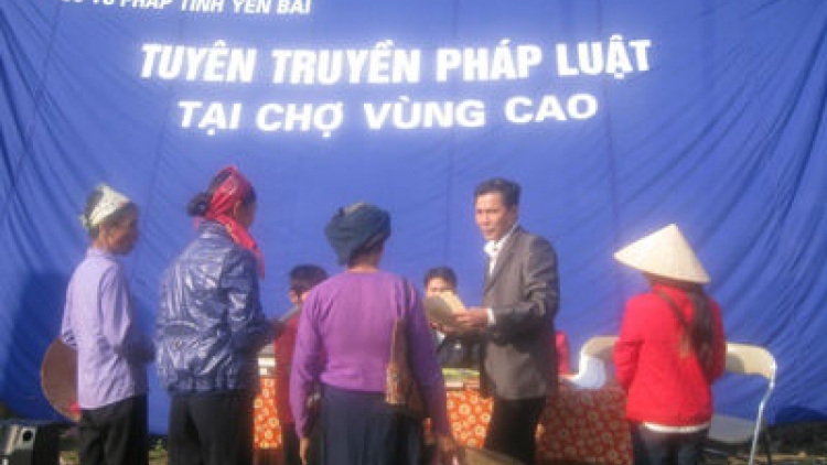 Pháp luật và đời sống ngày 06/4/2015: Nâng cao hiệu quả công tác tuyên truyền phổ biến giáo dục pháp luật.