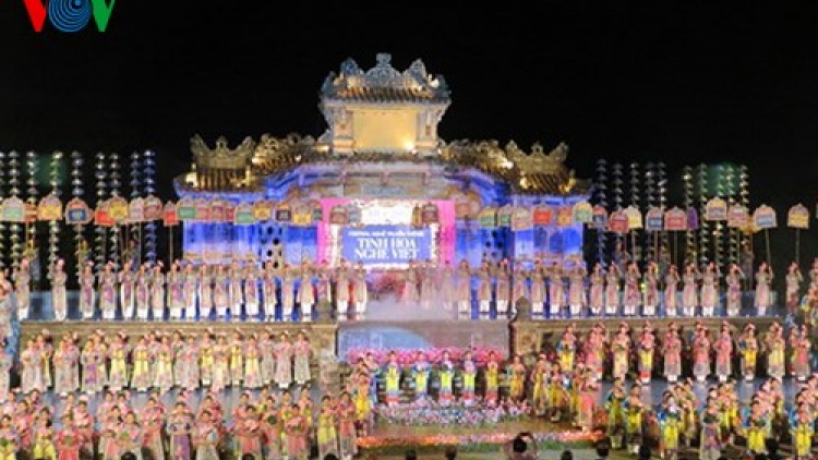 Xây dựng thương hiệu cho Festival- khó nhưng có thể (Theo dòng thời sự ngày 16/6/2015)