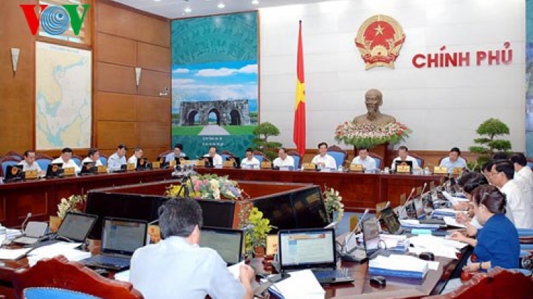Khuyến nghị giải pháp điều hành kinh tế 6 tháng cuối năm (Kinh tế ngày 1/7/2015)