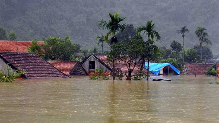 Chung tay giảm tổn thương cho người dân trong thiên tai.